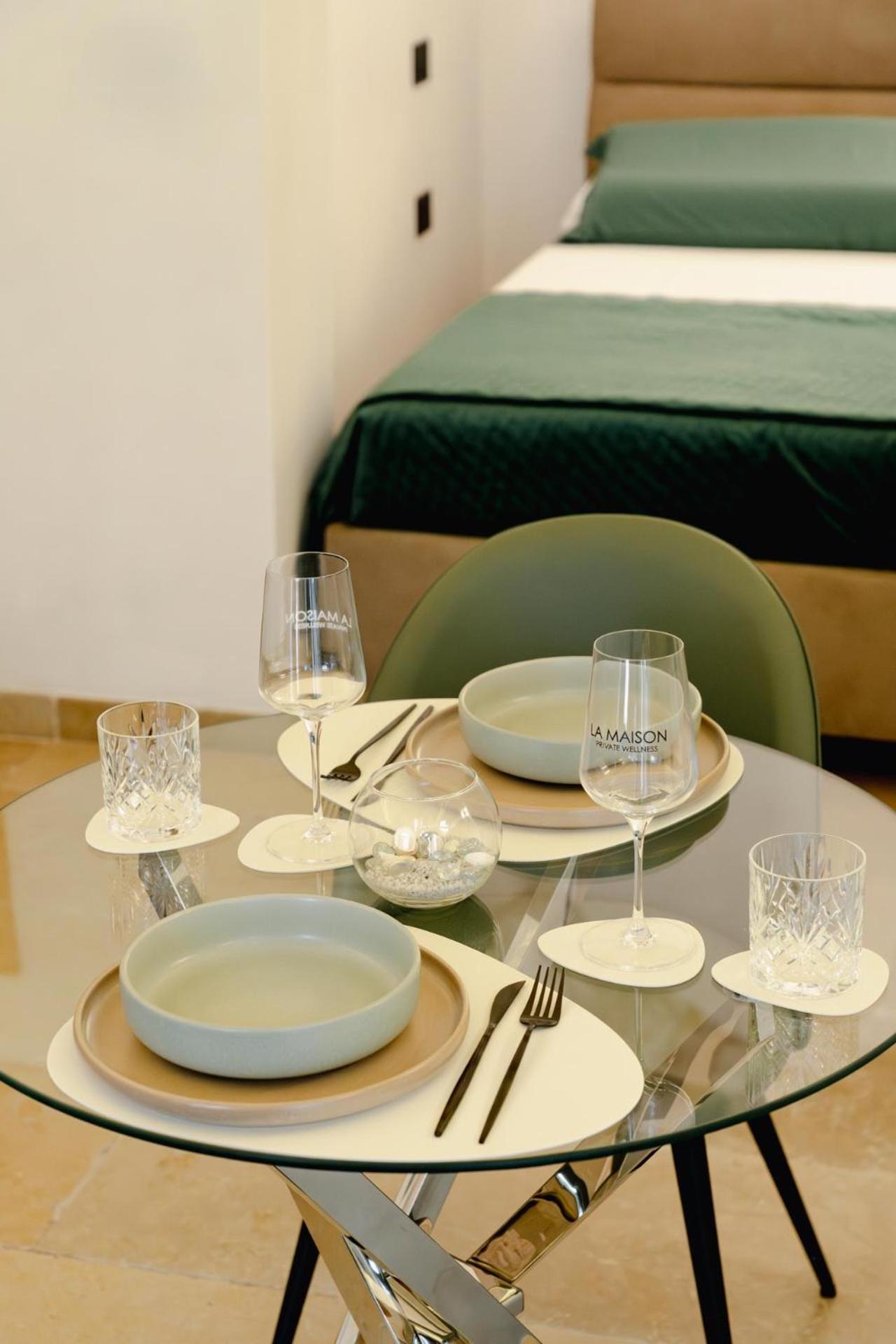 La Maison - Private Wellness 오스투니 외부 사진